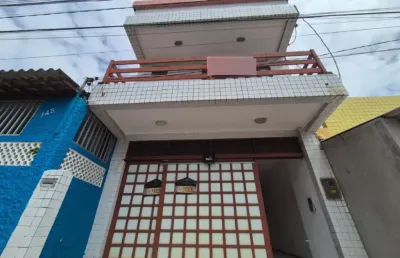 Linda casa duplex 5/4 está situada localização privilegiada