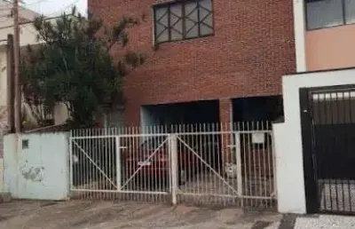Casa com edícula à venda no vianelo em jundiaí - a/c 207 m², 02 dormitórios, 02 vagas.