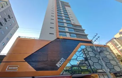 Apartamento com 3 quartos à venda na Rua 302, 300, Meia Praia, Itapema