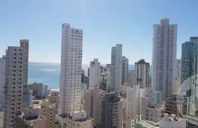 Viva com conforto: 3 suítes, 4 vagas, lazer completo em bc