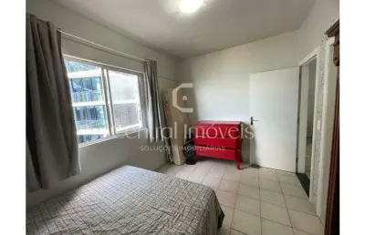 Apartamento frente mar no centro de balneario picarras