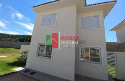 Casa em condomínio fechado com 3 quartos à venda na estrada municipal fazenda santana, 850, joão xxiii, vinhedo, 97 m2 por r$ 850.000
