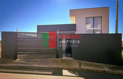Casa com 3 quartos à venda na rua vice-prefeito hermínio bueno, 95, pinheirinho, vinhedo, 151 m2 por r$ 1.200.000