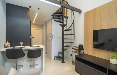 Loft charmoso em localização previlegiada nas mercês