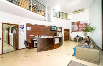 Prédio com 10 salas à venda na Avenida Santos Dumont, 700, Boa Vista, Londrina