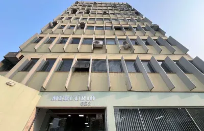 Sala comercial com 2 salas para alugar na Rua Espírito Santo, 653, Centro, Londrina