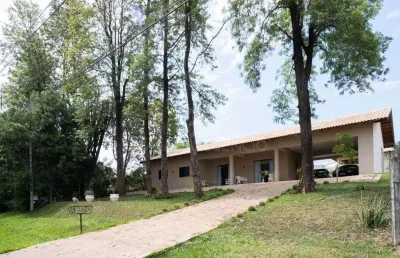Casa com 4 quartos à venda na Rua Manacá-da-Serra, 132, Estância Santa Paula, Londrina