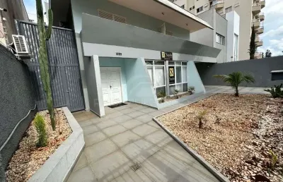 Locacao casa comercial com 7 salas,  na regiao central de londrina