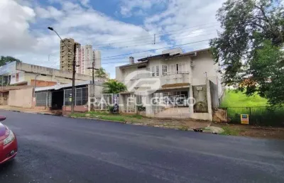 Casa com 5 quartos para alugar na Rua Olinda, 103, Vila Ipiranga, Londrina