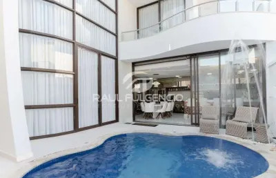 Casa no condominio fechado morada das flores com 3 quartos, piscina, energia fotovoltaica.