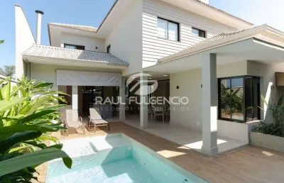 Casa no condominio village premium com 4 quartos, piscina, reformada.