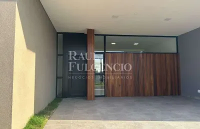 Casa nova com 3 quartos sendo 2 suites no golden park ii