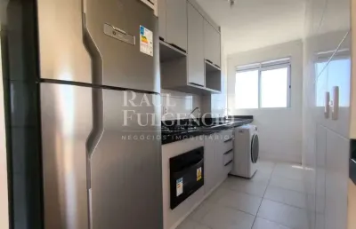 Apartamento de 02 quartos parcialmente mobiliado para alugar no la savona