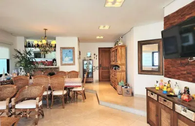 Apartamento para venda na praia de pitangueiras, 01 quadra da praia, 03 dormitórios, 02 vagas de garagem e lazer no prédio