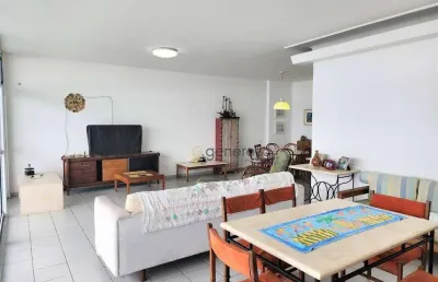 Apartamento para venda na praia de pitangueiras, frente ao mar, 03 dormitórios, com sacada e 01 vaga de garagem