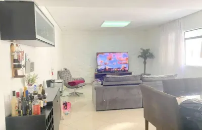 Apartamento com 03 dormitórios, 02 vagas de garagem, lazer, pitangueiras