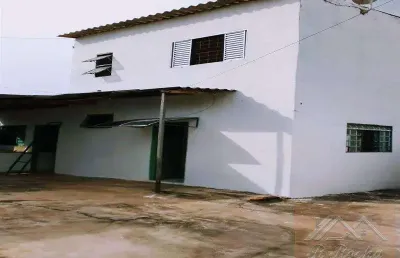 Casa com 1 quarto à venda no Jardim Primavera, Lins 