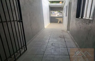 Casa com 1 quarto para alugar no Jardim Iva, São Paulo 