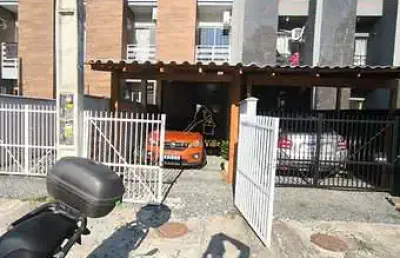 Casa com 1 quarto para alugar no Centro, Araquari 