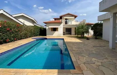 Seu refúgio em atibaia! casa no condominio figueira garden