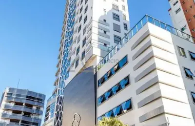 Torre de mallorca: apartamento com 4 suítes, 3 vagas de garagem, pronto pra morar no centro de balneário camboriú sc