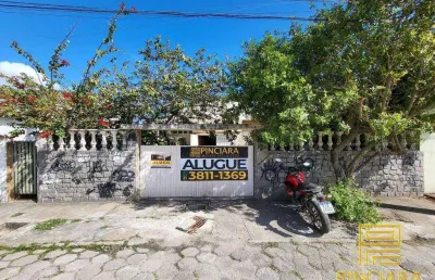 Casa para alugar, 250 m² por r$ 8.000/mês - centro - são pedro da aldeia/rj