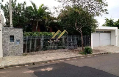 Casa com 4 quartos à venda na Rua Doutor Orlando Damiano, Jardim Macarengo, São Carlos