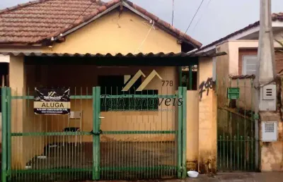 Casa com 2 quartos à venda na Rua Quintino Bocaiúva, Vila Boa Vista, São Carlos