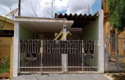 Casa com 3 quartos à venda na Rua Rafael de Abreu Sampaio Vidal, Centro, São Carlos