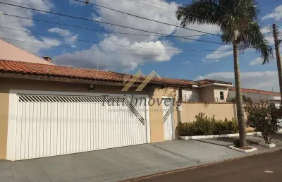 Casa com 3 quartos à venda na Avenida Marcello Foccorini, Jardim das Torres, São Carlos