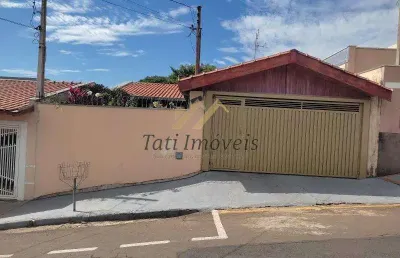 Casa com 3 quartos à venda na Rua Totó Leite, Jardim Brasil, São Carlos