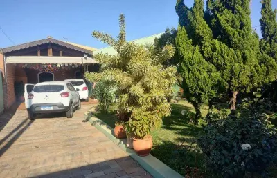 Casa com 3 quartos à venda na Rua Alberto Lanzoni, Parque Santa Felícia Jardim, São Carlos