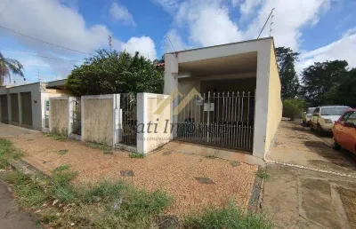 Casa com 3 quartos à venda na Rua Quinze de Novembro, Centro, São Carlos