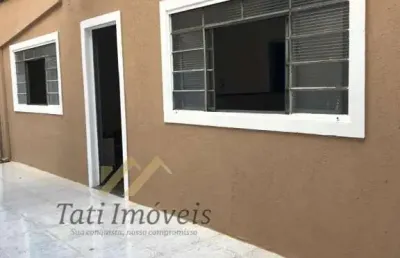 Casa com 2 quartos para alugar na Avenida João de Lourenço, Parque Residencial Maria Stella Faga, São Carlos
