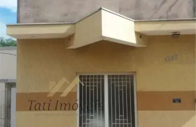 Casa comercial para alugar na Rua Treze de Maio, Jardim São Carlos, São Carlos