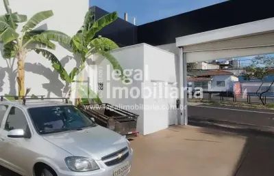 Predio comercial na avenida independência - vila seixas