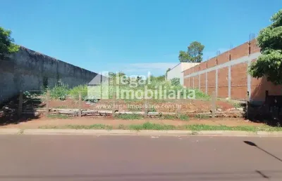 Terreno cristo redentor,  medindo 16,20 x 19,75  320 m  comercial