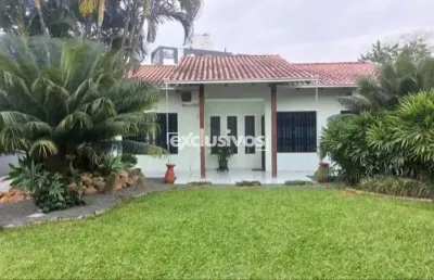 Casa com 3 quartos à venda no Costa e Silva, Joinville 