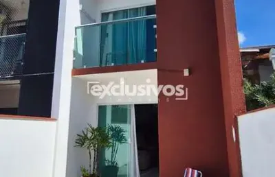 Oportunidade: geminado semi mobiliado com 1 suíte + 1 dormitório com 71m² privativos no aventureiro