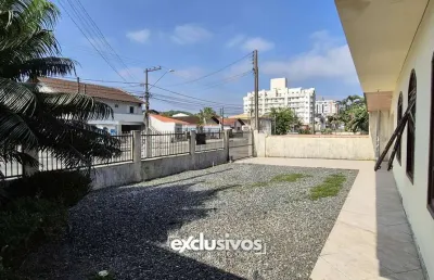 Oportunidade imperdível: casa plana com 1 suíte mais 4 quartos à venda no costa e silva por r$ 700.000,00