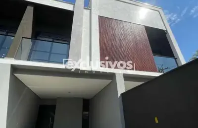 Imperdível! sobrado com 1 suíte mais 2 quartos no anita garibaldi por r$ 650.000,00