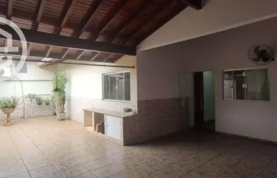 Casa com 4 dormitórios para alugar, 203 m² por r$ 3.756,00/mês - centro - barretos/sp