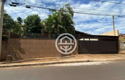 Casa com 3 dormitórios à venda, 251 m² por r$ 750.000,00 - fortaleza - barretos/sp