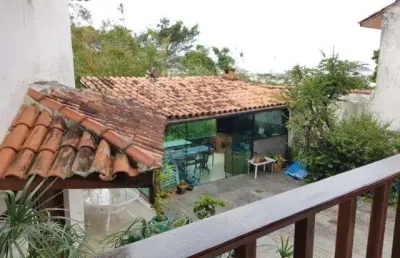 Casa com 5 quartos à venda em camboinhas, niterói , 410 m2 por r$ 2.800.000