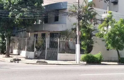 Casa comercial com 14 salas à venda em icaraí, niterói  por r$ 2.200.000