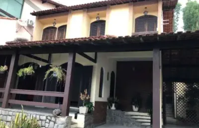 Casa com 4 quartos à venda no são francisco, niterói  por r$ 2.800.000