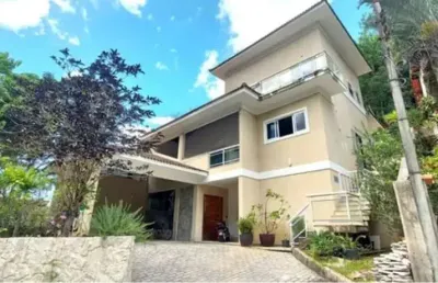 Casa com 3 quartos à venda em piratininga, niterói , 11 m2 por r$ 1.600.000