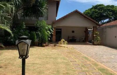 Casa com 4 quartos à venda na Avenida Florianópolis, Jardim Santa Rosa, Foz do Iguaçu