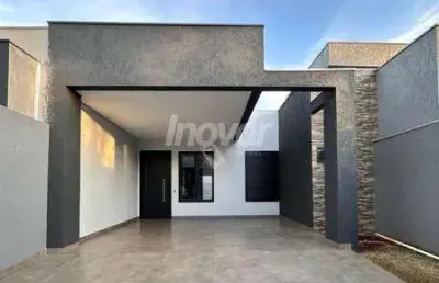 Casa excelente padrão jardim gisela, 3 dormitórios, 3 vagas de garagem
