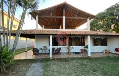 Casa com 3 dormitórios à venda, 189 m² por r$ 950.000,00 - barroco (itaipuaçu) - maricá/rj